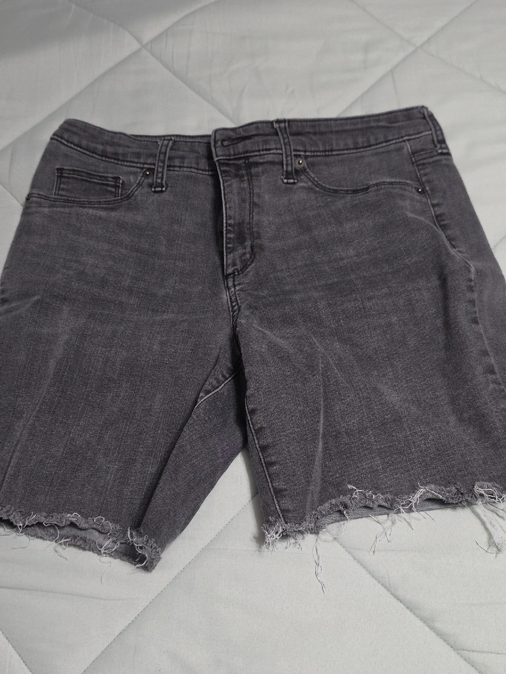 Universal Thread Gray Frayed Hem Denim Shorts